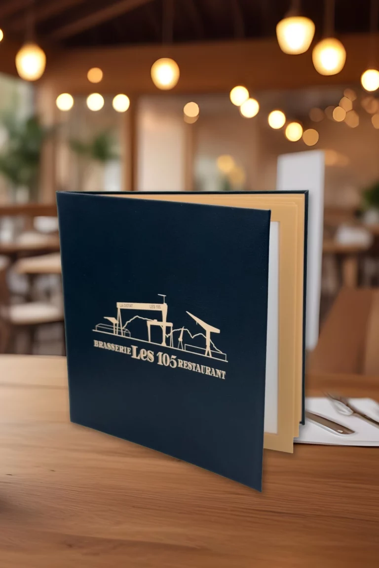 Porte menu personnalisé, format carré, matière simili cuir bleu nuit